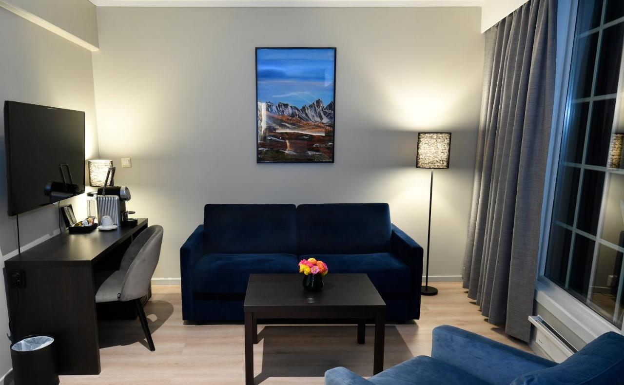 Thon Partner Hotel Baronen Олесун Екстериор снимка