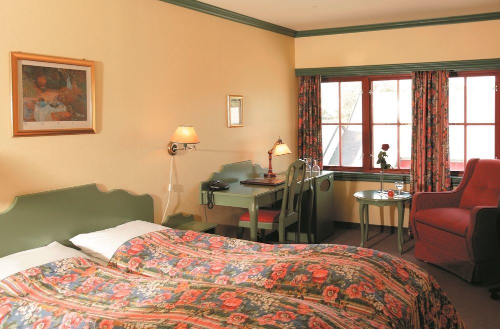 Thon Partner Hotel Baronen Олесун Екстериор снимка